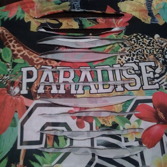 A Style ripped shirt - Picture 2 of 4